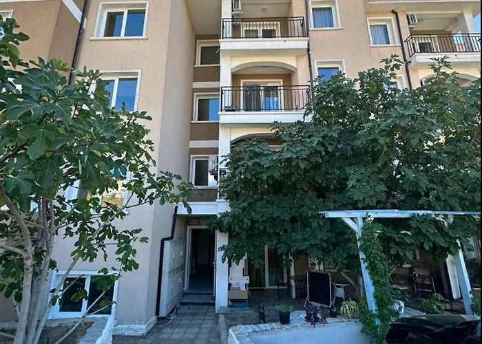 Anelia Свети Влас